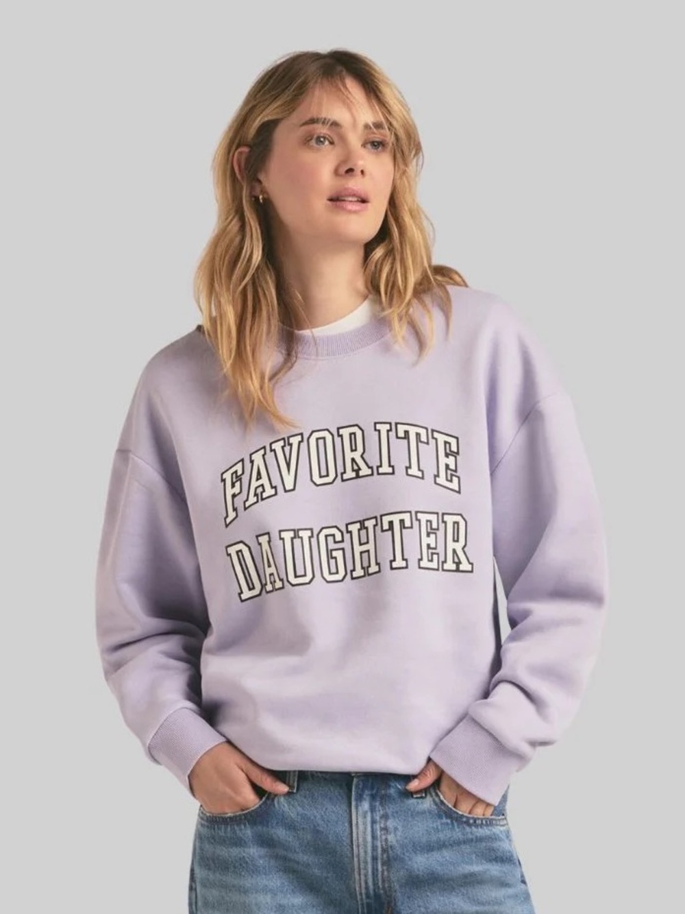 Favorite Daughter || Collegiate Sweatshirt Crewneck in Lavender Purple XS